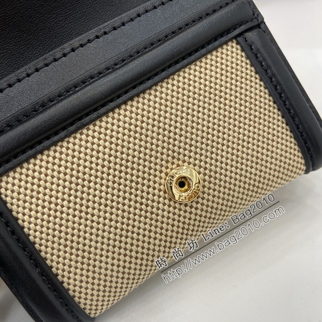 Gucci專櫃古馳最新款圓形互扣式雙G標識卡片夾卡包零錢包 jh2681型號：818811